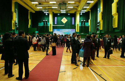 公司酒会晚会策划前的注意事项 公关活动组织的关键考量